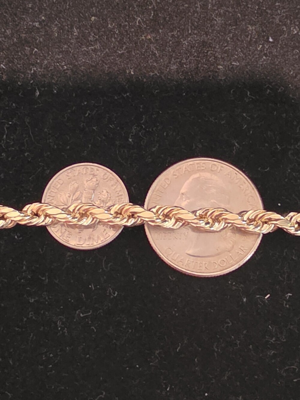 10kt Gold Rope Chain - Picture 3 of 9